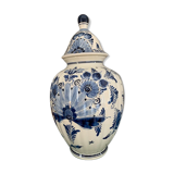 Vase couvert de Delft