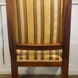 Fauteuil Directoire en hêtre or et tapisserie blanche France 19ème