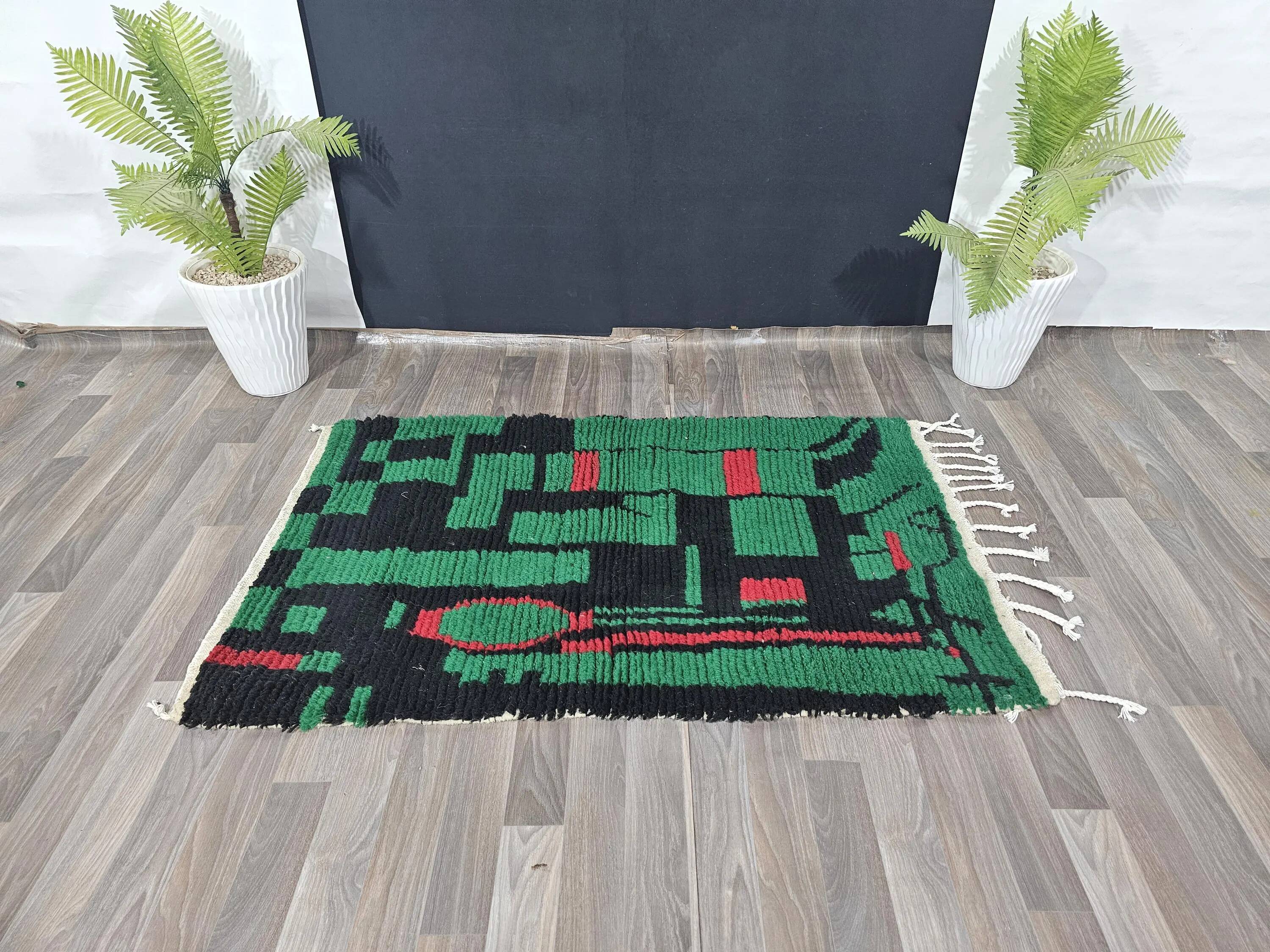 Handwoven Moroccan rug 3x2 m