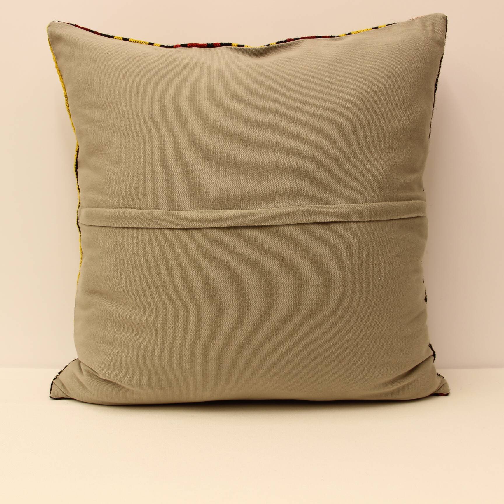 Coussin Kilim, 60x60 cm, A-18