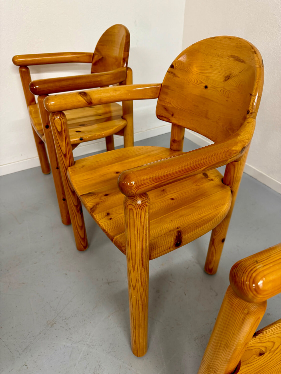 Set of 6 solid pine chairs in Scandinavian design by Reiner Daumiller vintage
