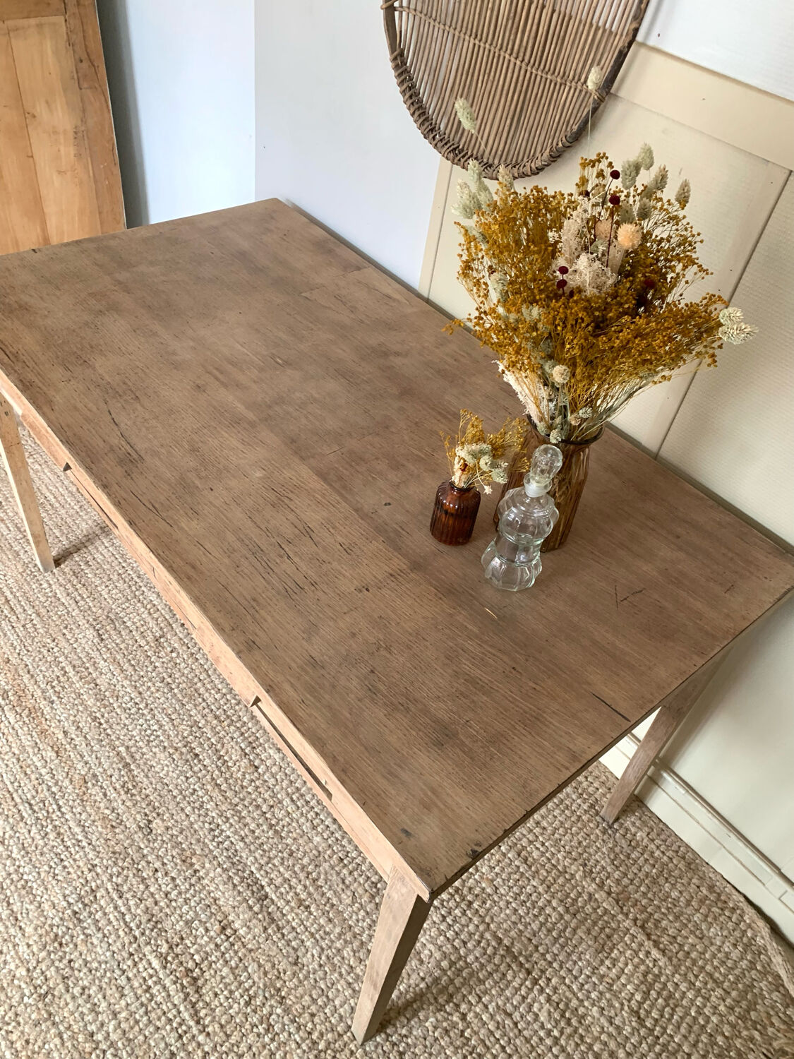 Farmhouse table