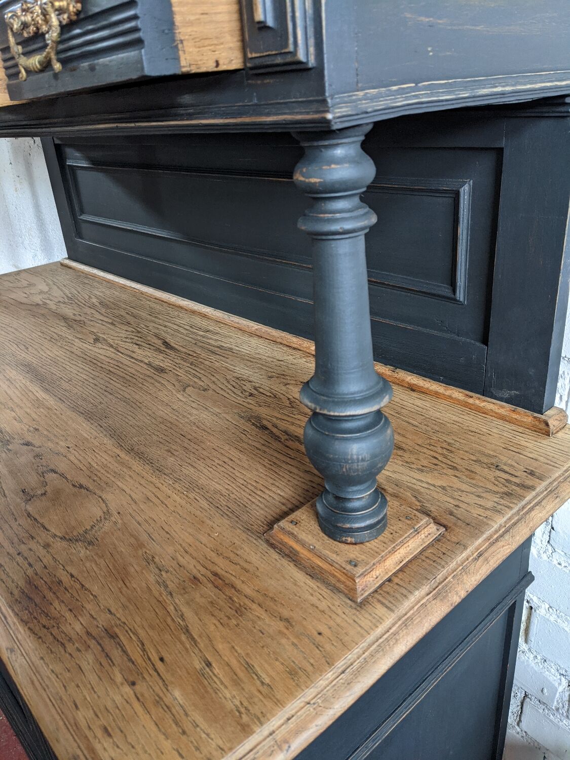 Vessel 2 painted bodies