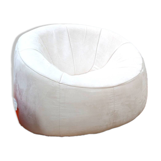 Pumpkin design armchair by Pierre Paulin