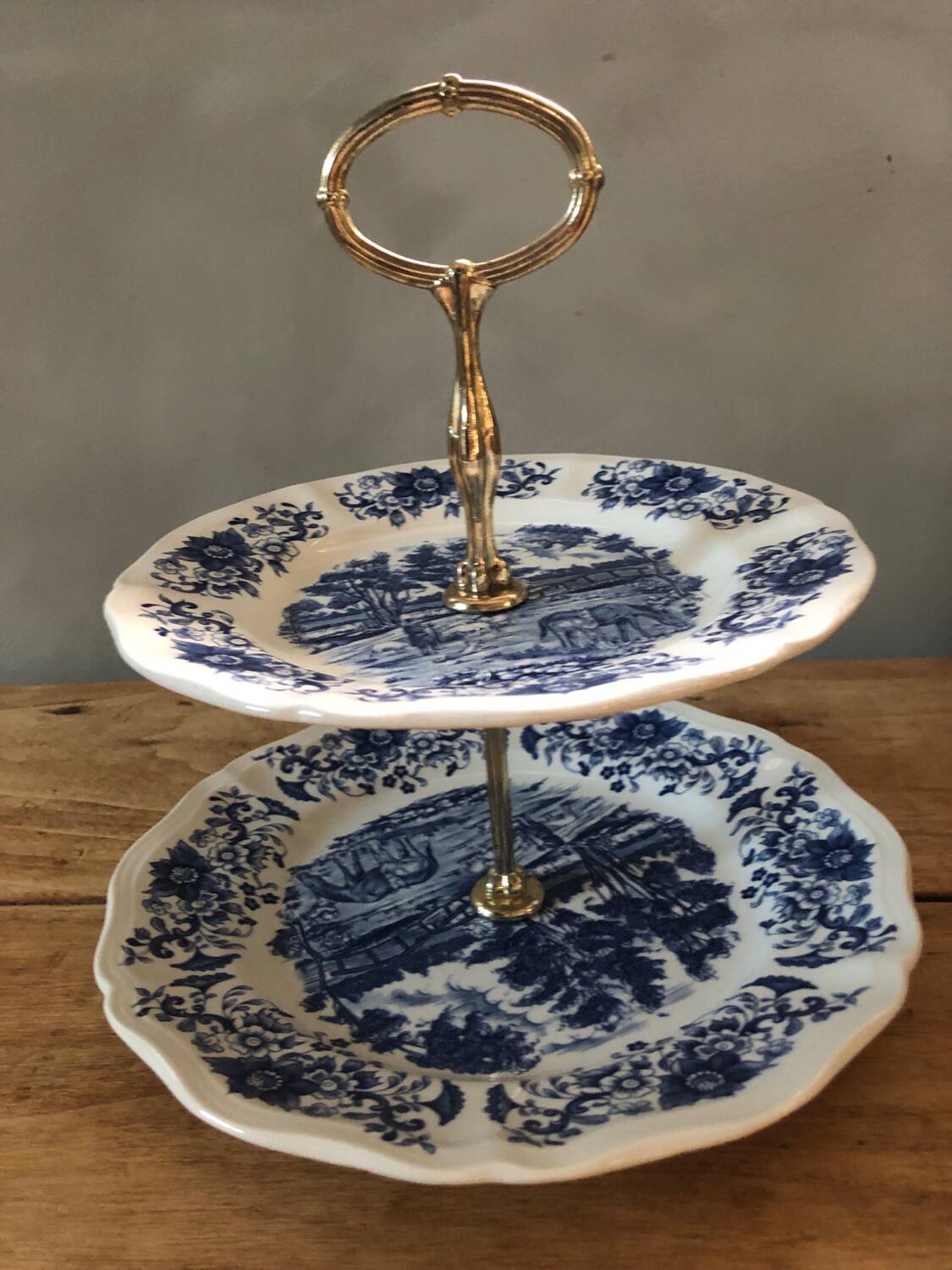 Serviteur en porcelaine Sarrguemines