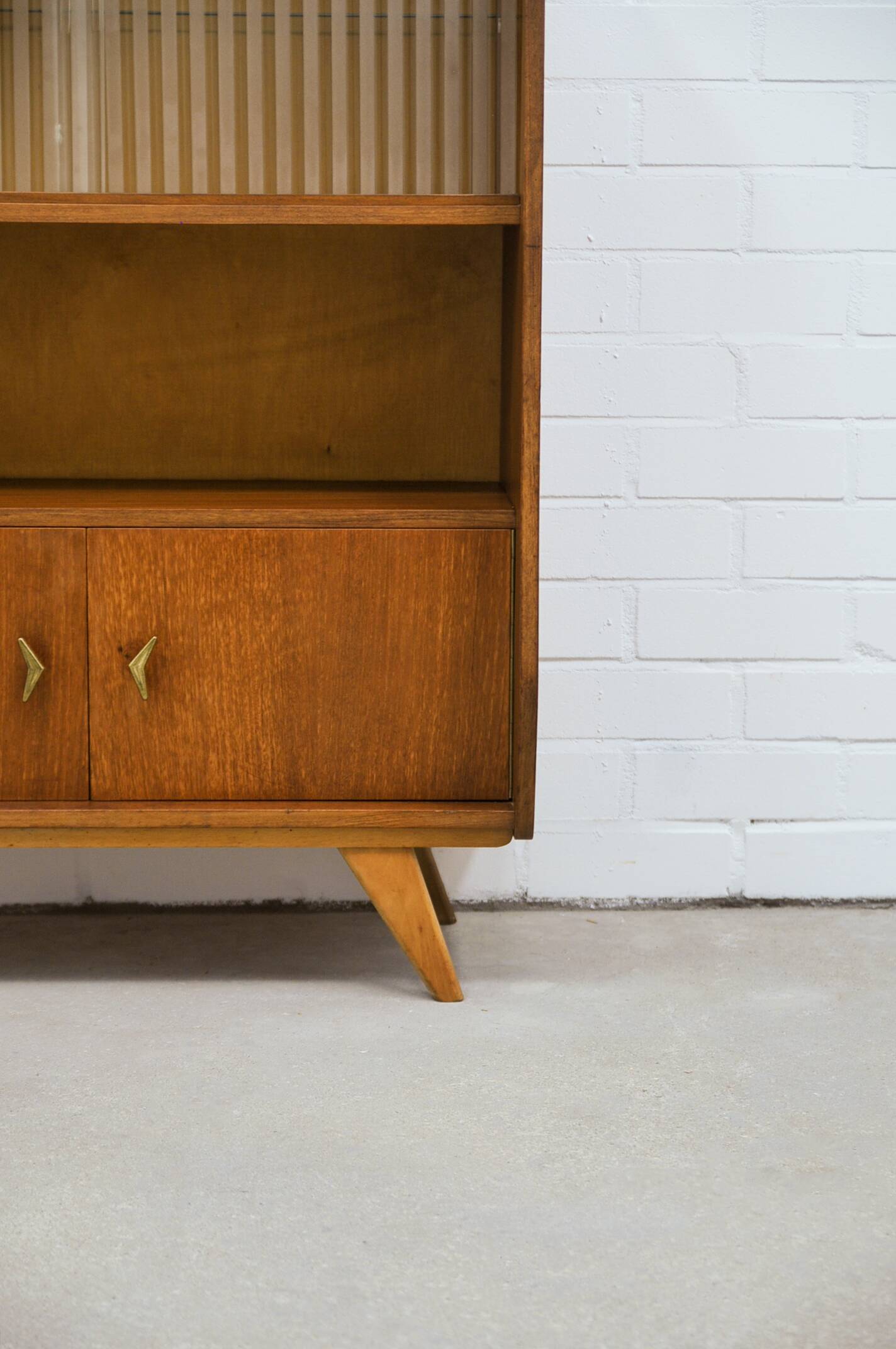 vintage display case