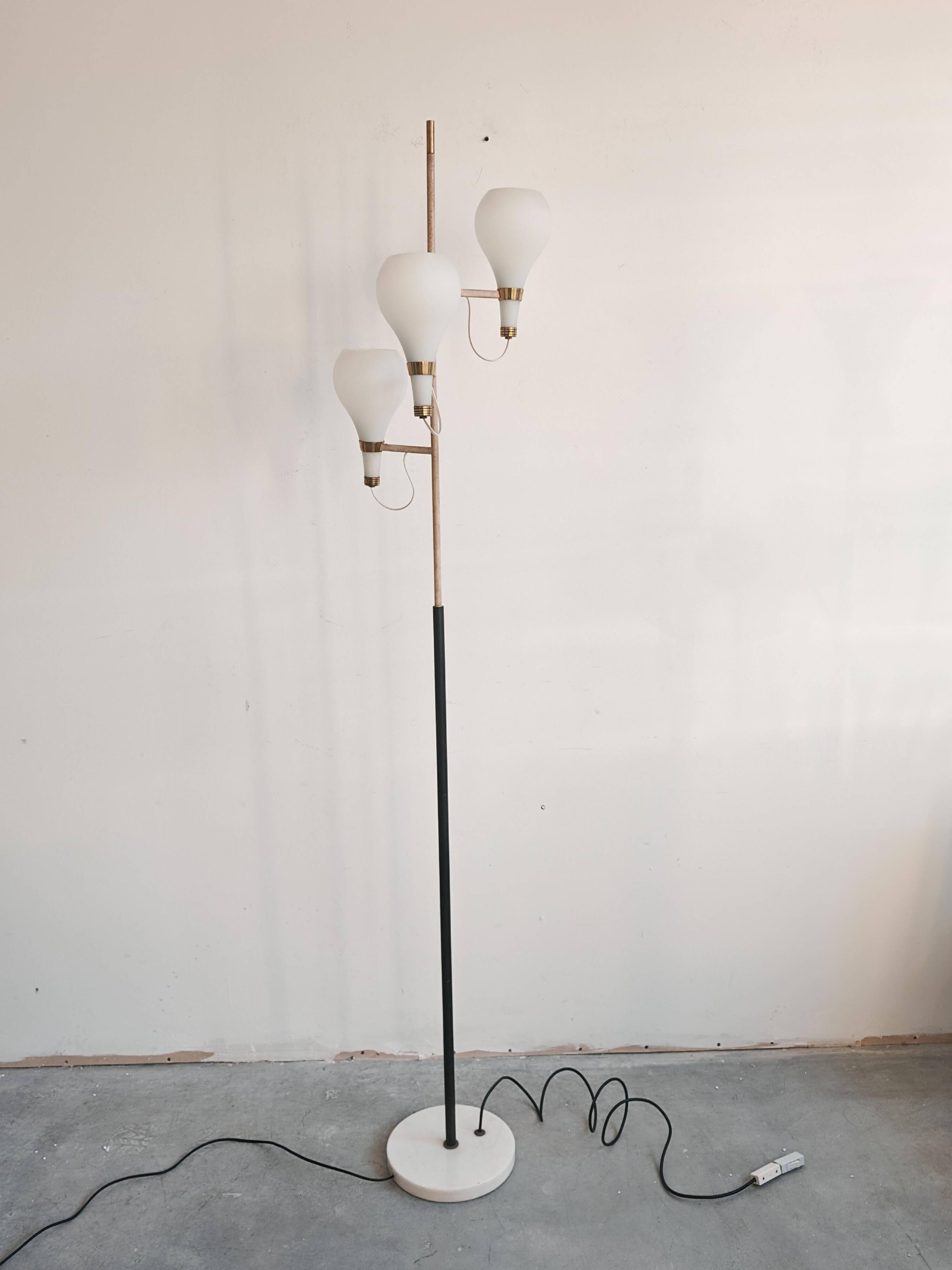Lampe sur pied 3 bras Mid Century Modern Stilnovo 1950