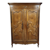 Antique Louis XV wardrobe in solid wood (oak and walnut)