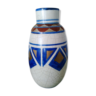 Art deco vase