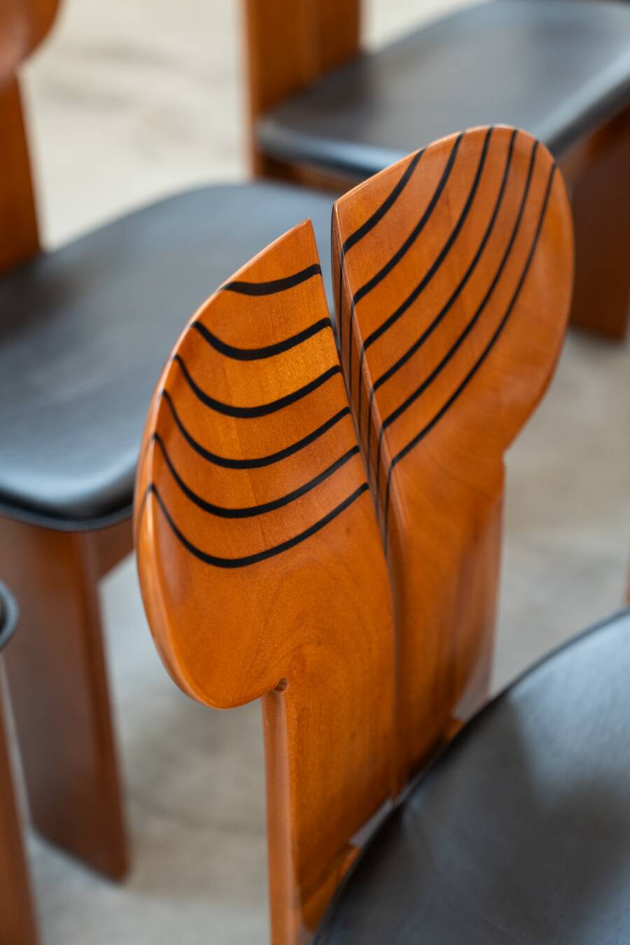 Set of 12 Afra & Tobia Scarpa chairs mod. Africa - Gruppo Unico, 80/90