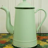 Enamelled sheet metal coffee maker