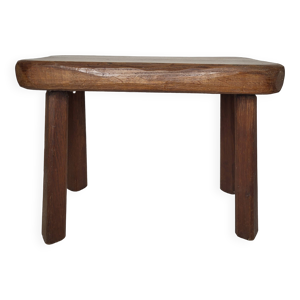 Table basse style brutaliste