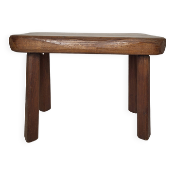 Table basse style brutaliste