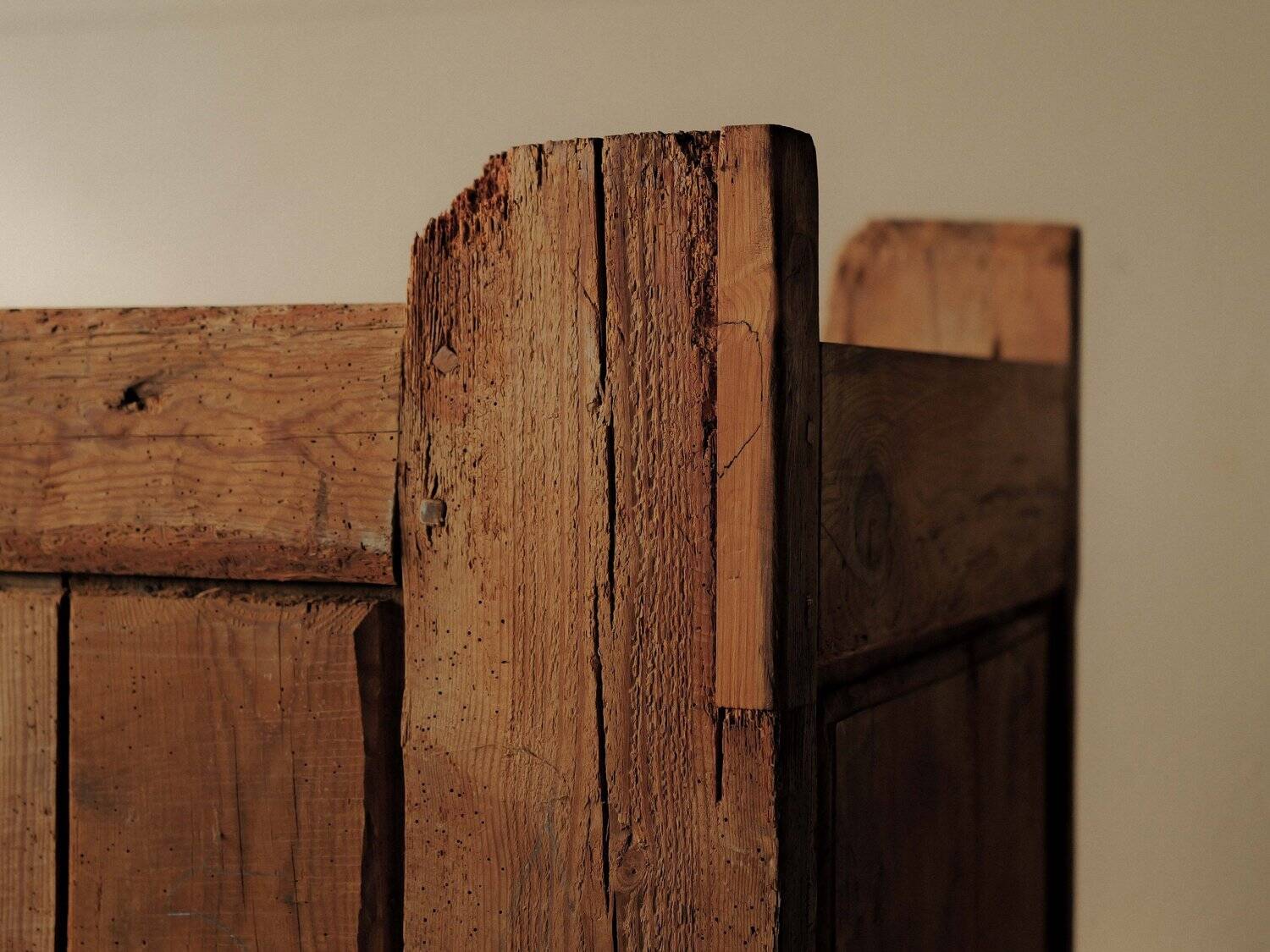 Art-Popular furniture in pine and larch, Lozère, 19th century