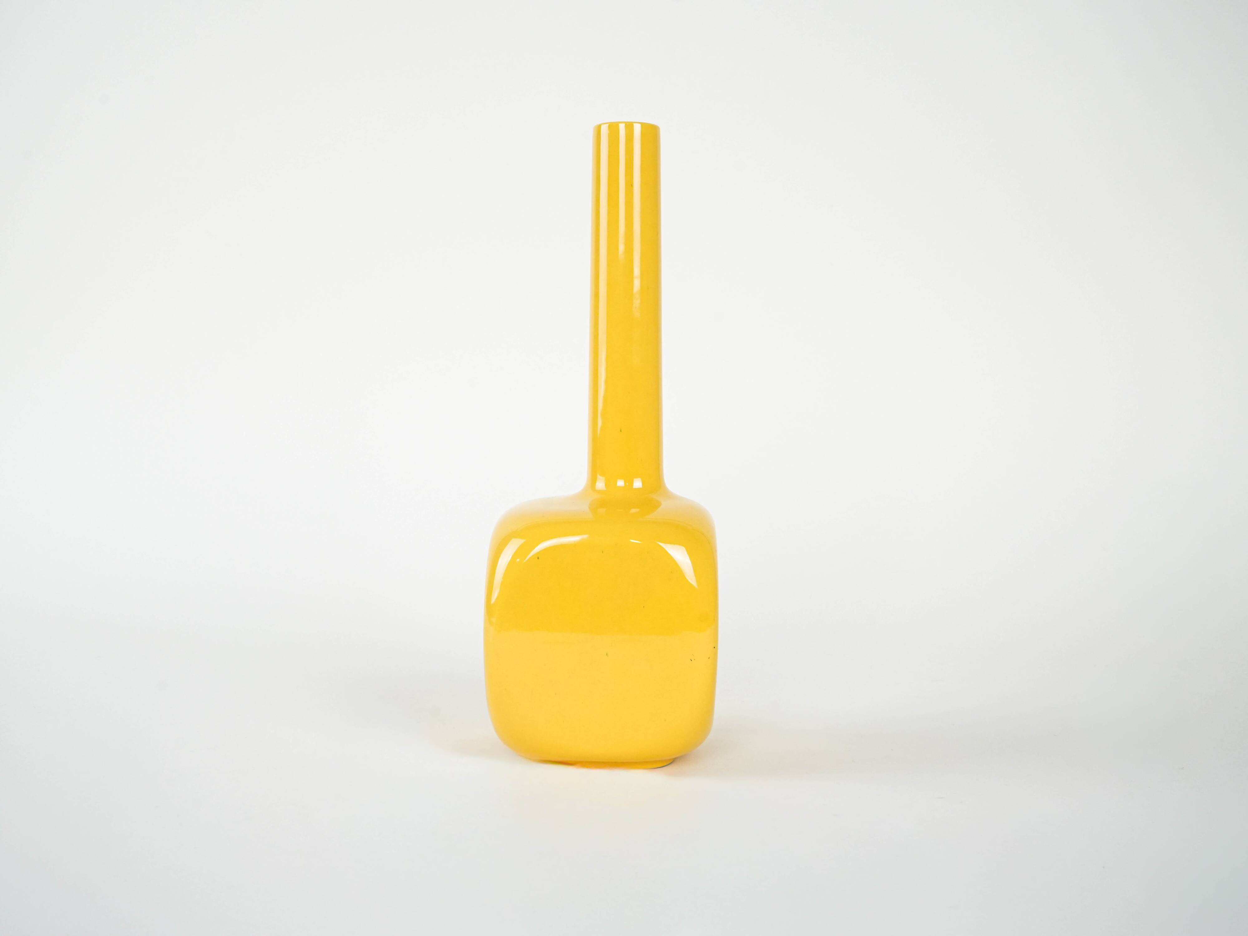Yellow ceramic vase, Italian design, 1970s, made in Italy