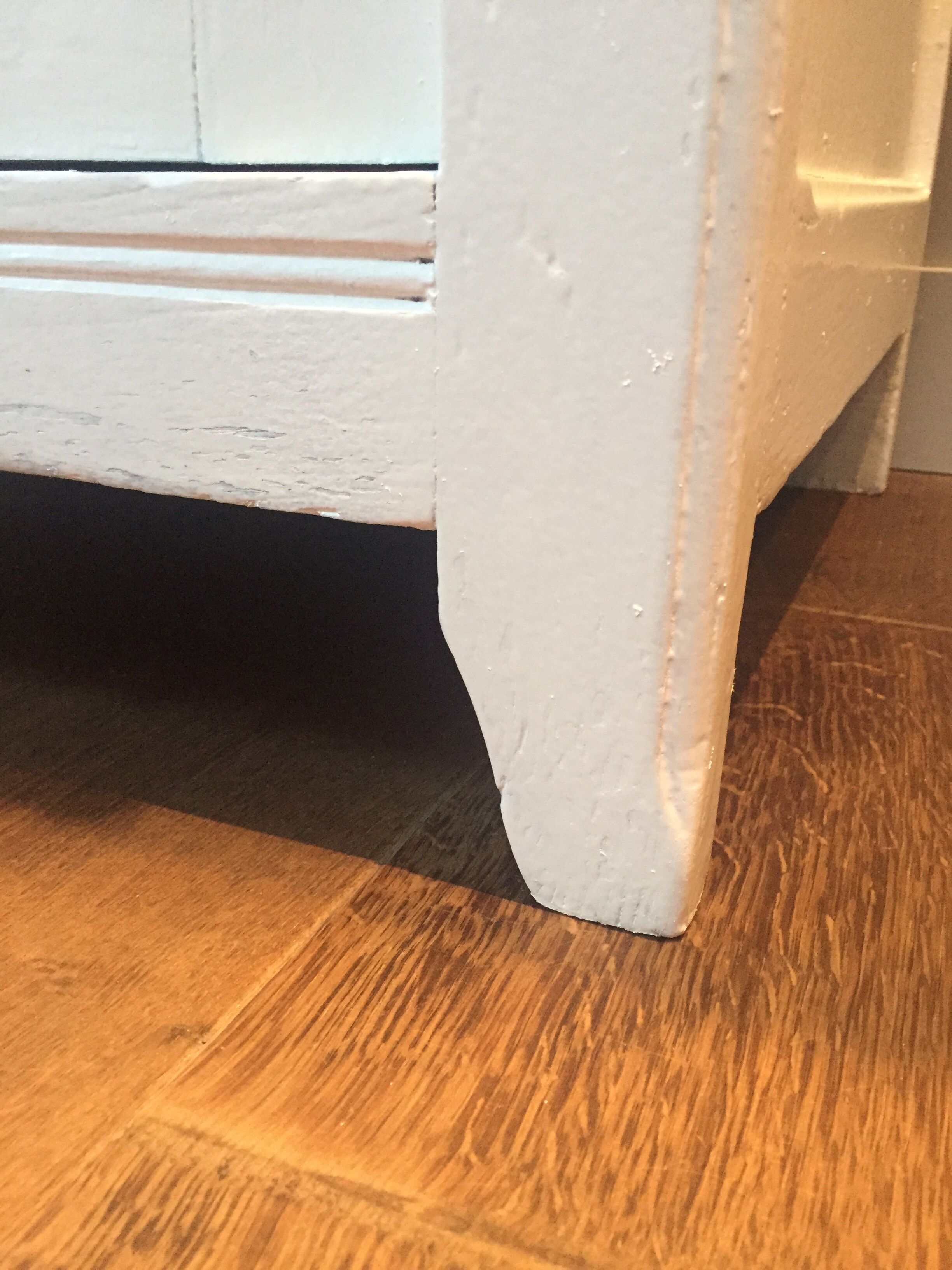 White Parisian buffet