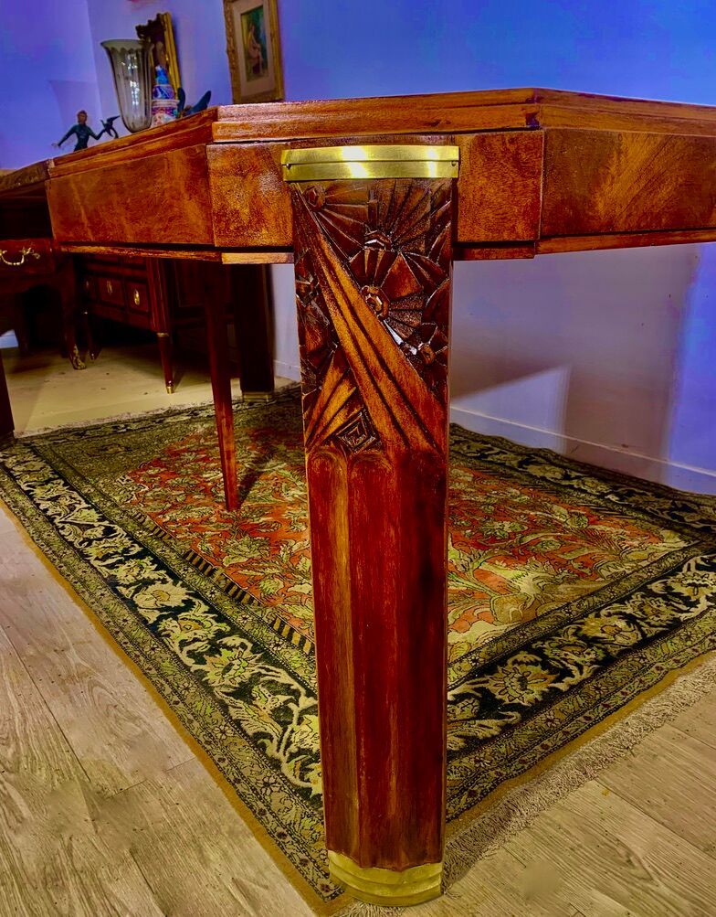 Art deco table 1920 in walnut with extensions, 8 people