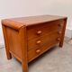 Ancienne commode 3 tiroirs en orme massif design années 70 brutaliste