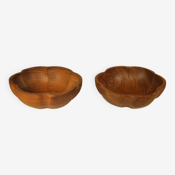 Pair of empty cups - teak pocket