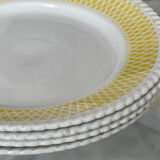4 vintage flat plates