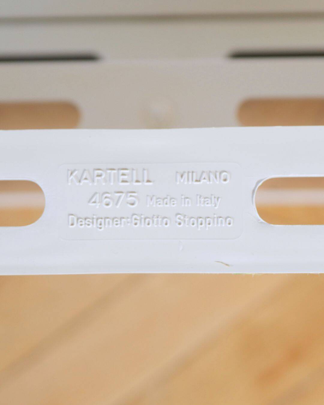 Porte-revues de Giotto Stoppino pour Kartell blanc 4675, Italie 1970.