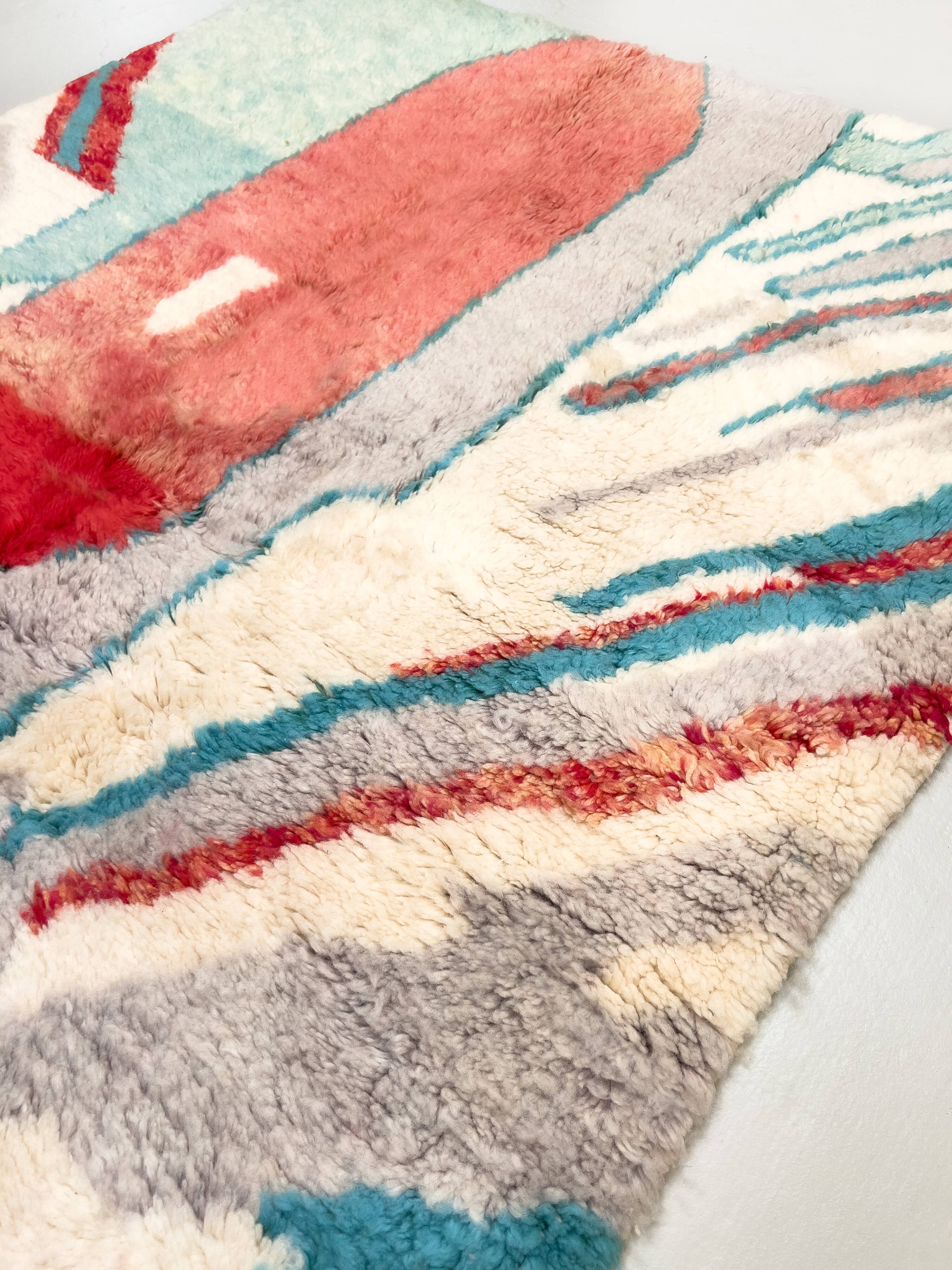 Colorful Beni Ouarain Berber rug, 2.50 x 1.66 m