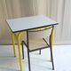 Bureau vintage jaune et sa chaise