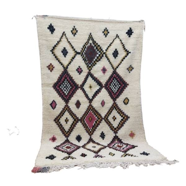 Azilal Berber rug in handmade wool 240 X 145 CM