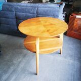 Scandinavian pedestal table
