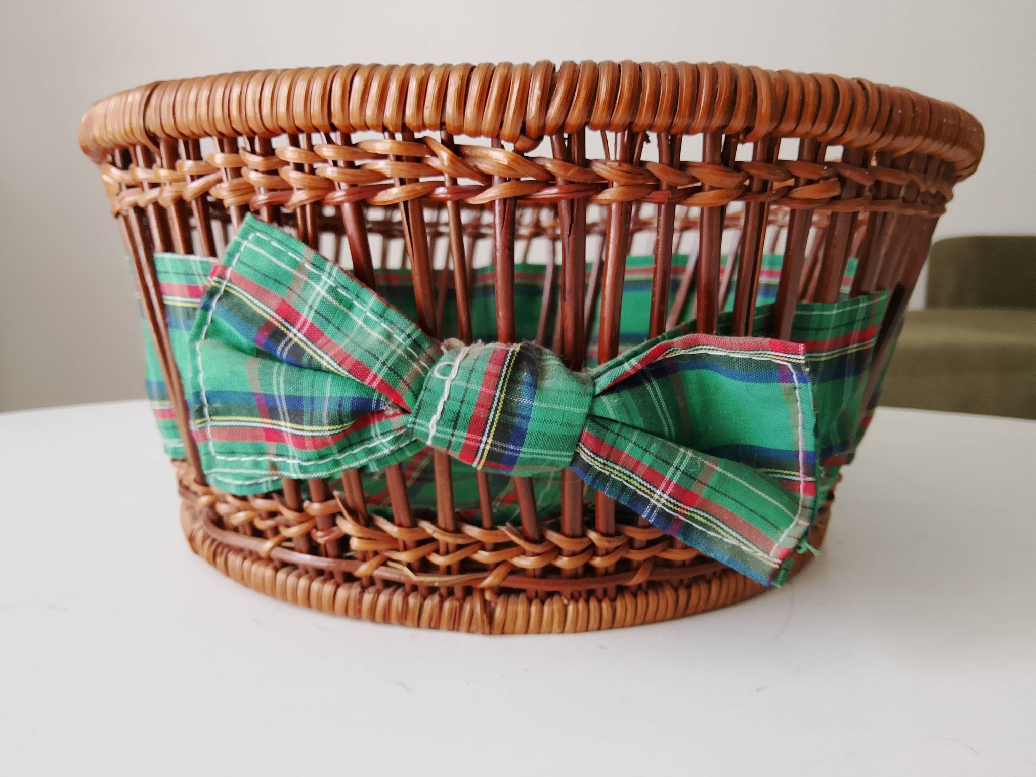 Panier vintage rotin et osier tissu écossais