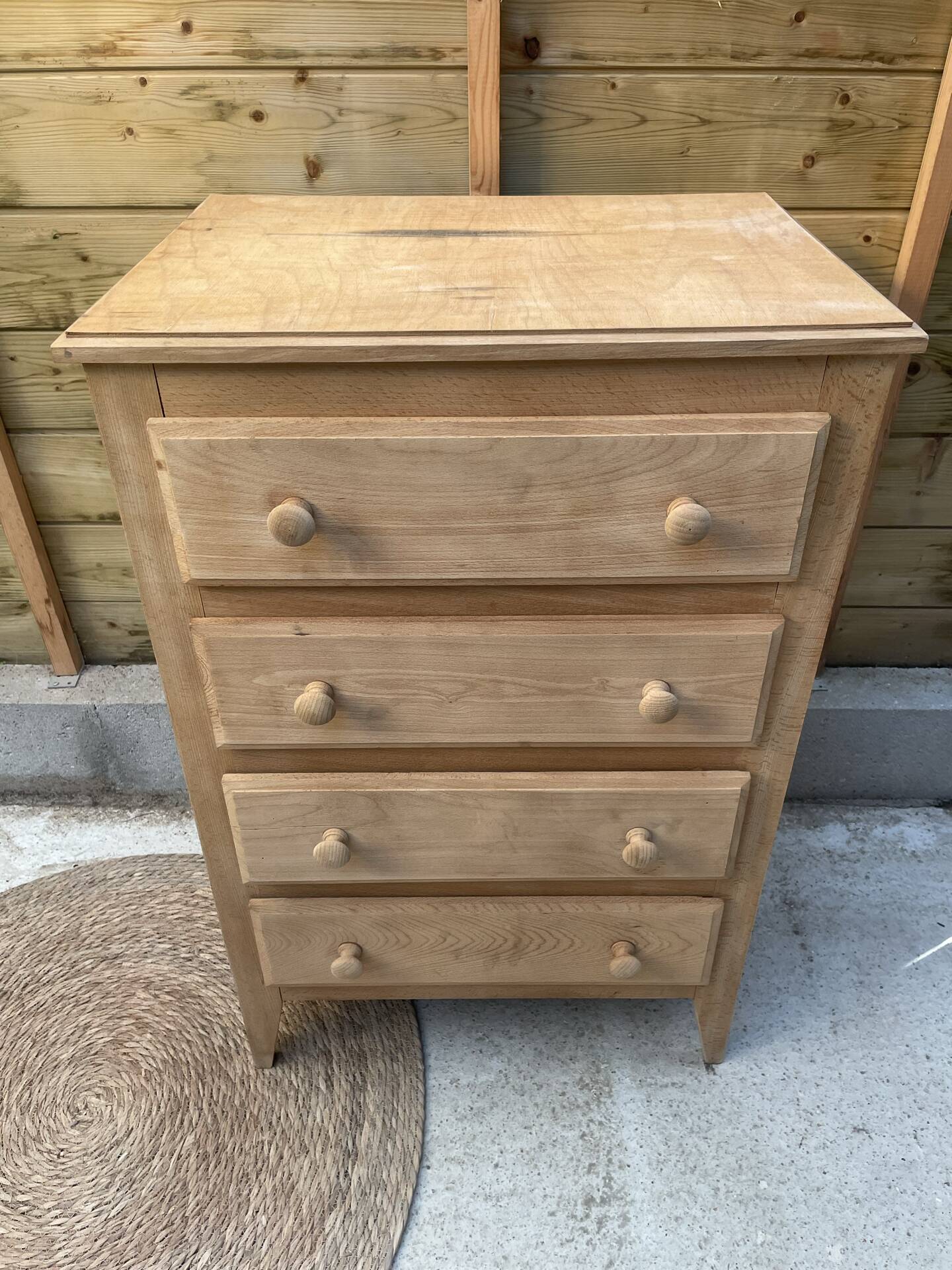Parisian chest of drawers