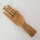 Main en bois articulée vintage