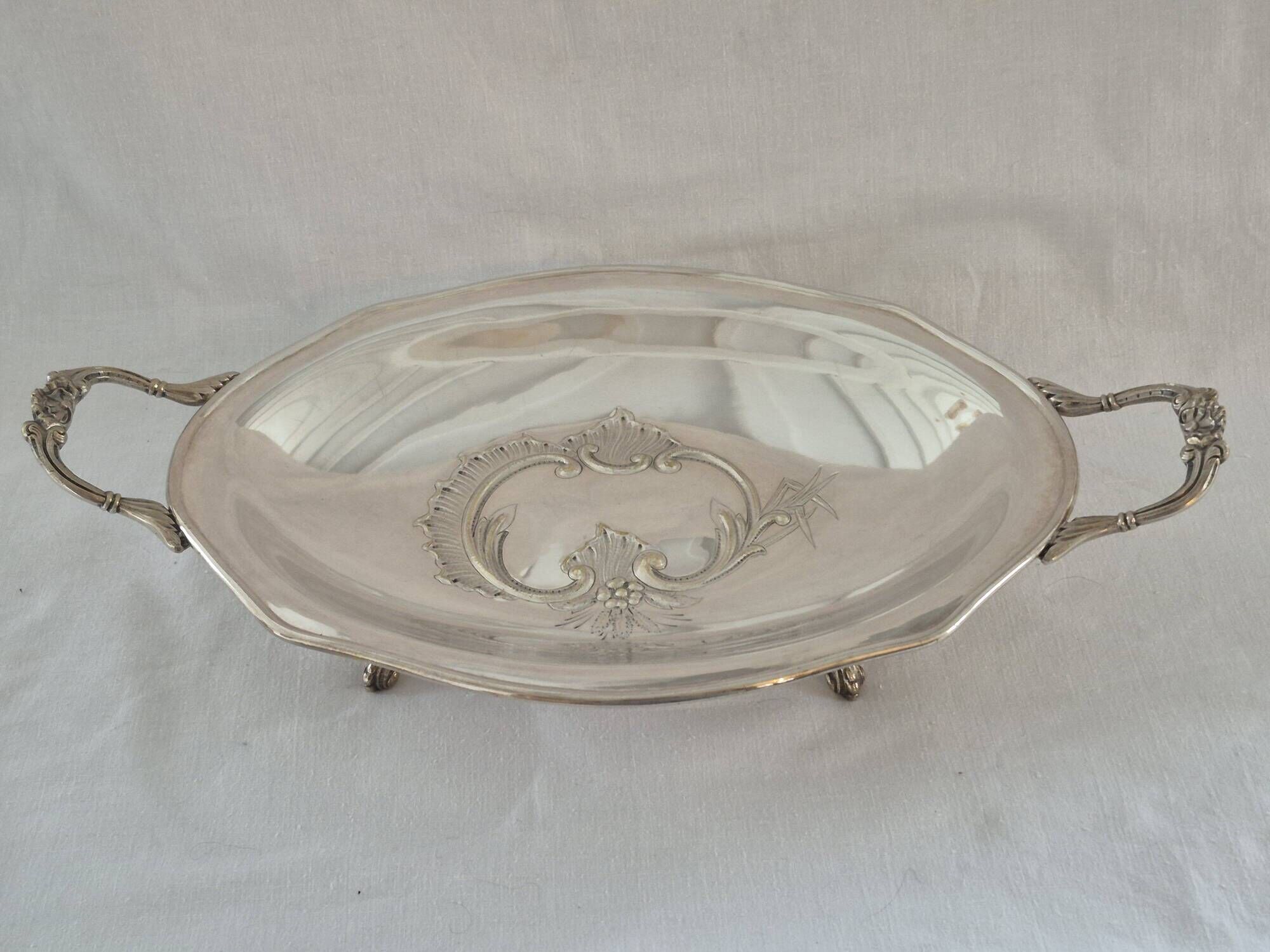 Large silver-plated metal basket Roux-Marquiand – Superb rococo decoration –