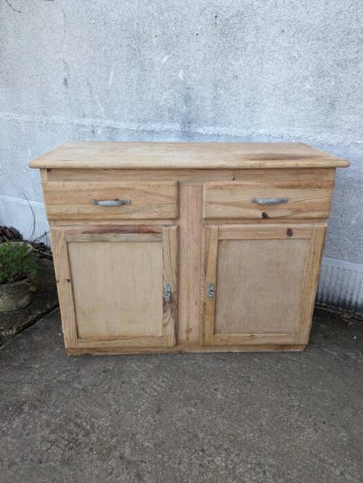 Parisian style buffet