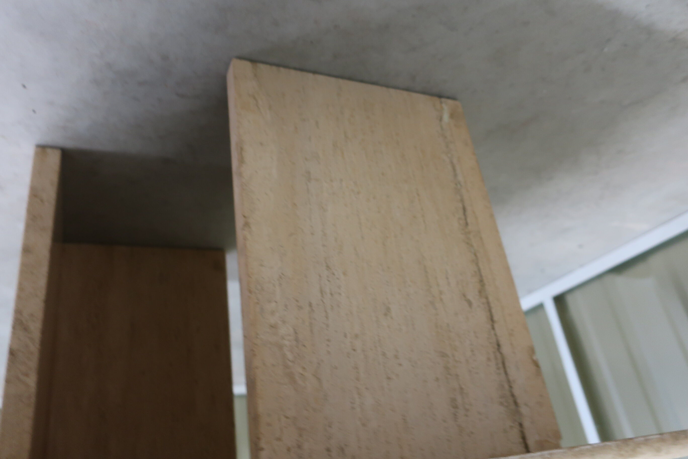 Travertine square coffee table 70/80