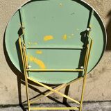 Folding terrace table
