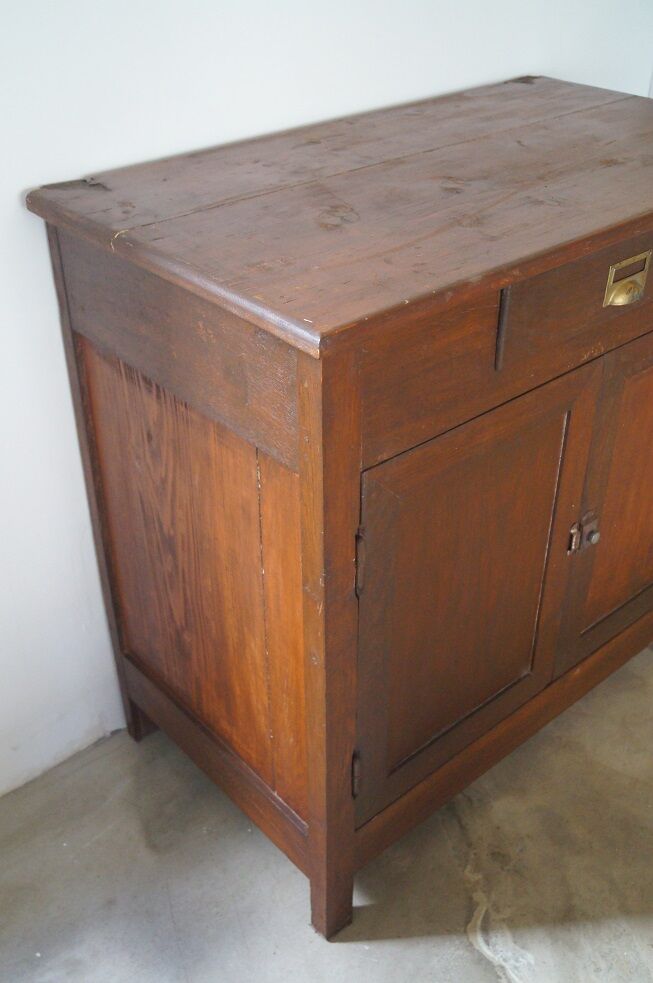 Workshop buffet 1950