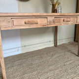 Farmhouse table