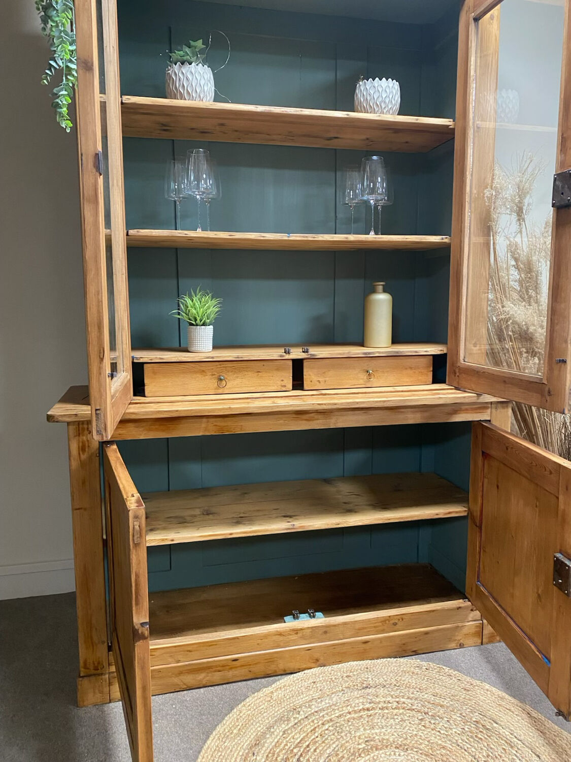 Sideboard