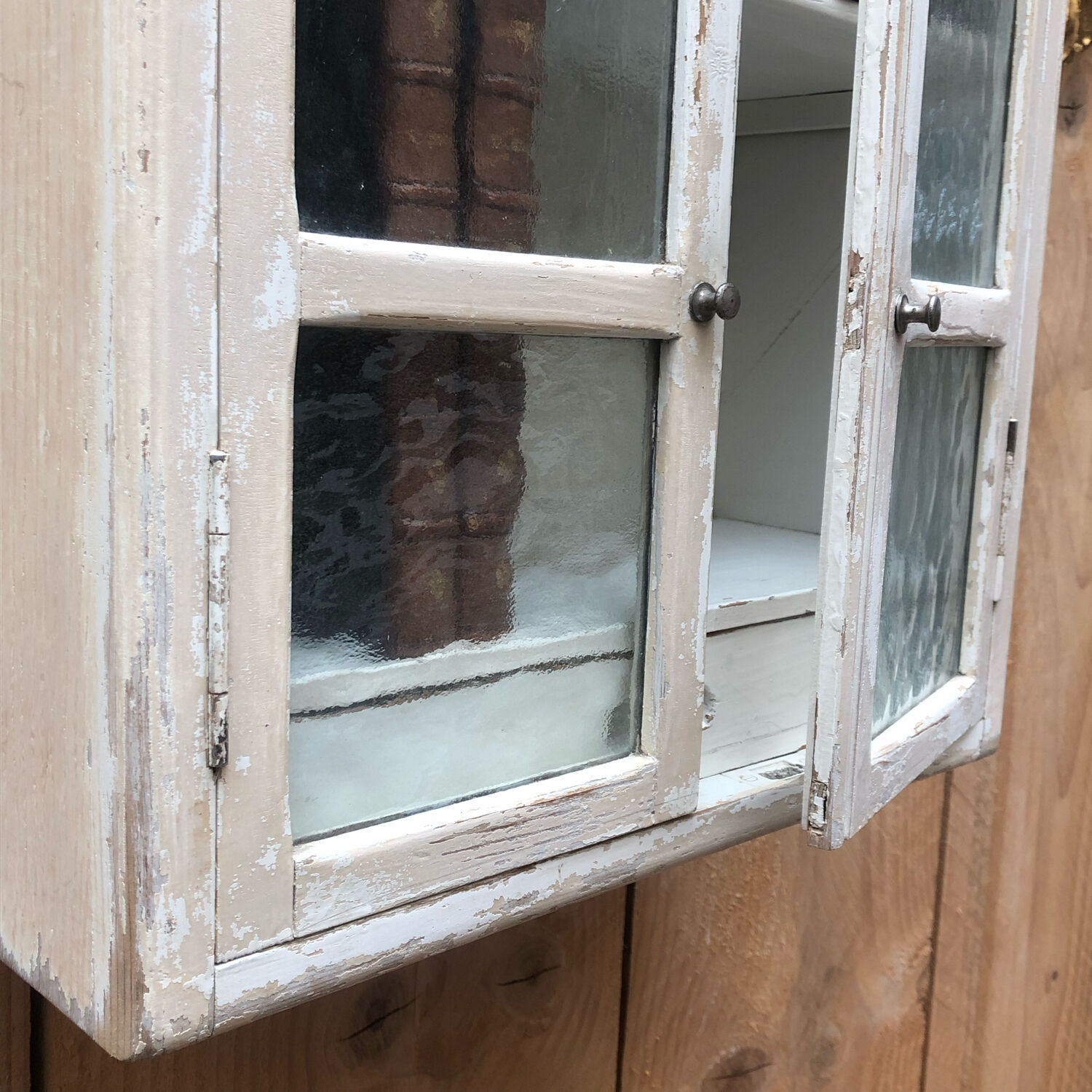 Medicine cabinet