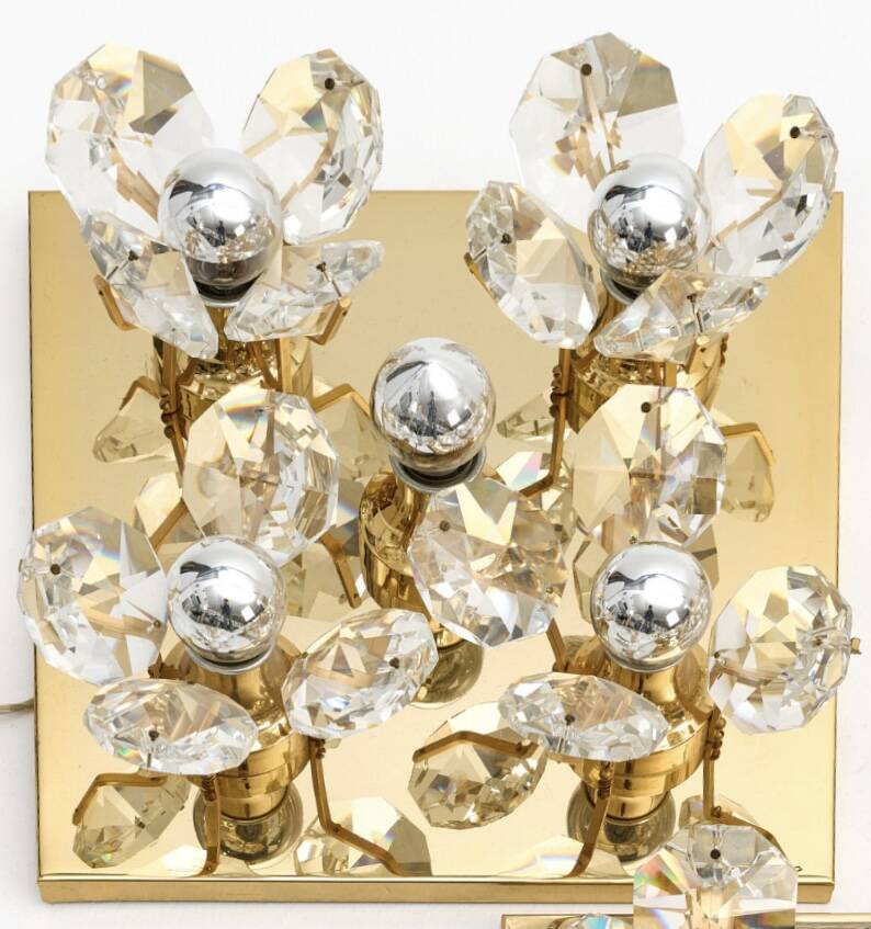 Brass wall lamp with glass prisms