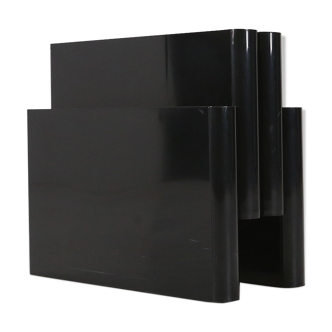 Black Kartell Magazine Rack by Giotto Stoppino