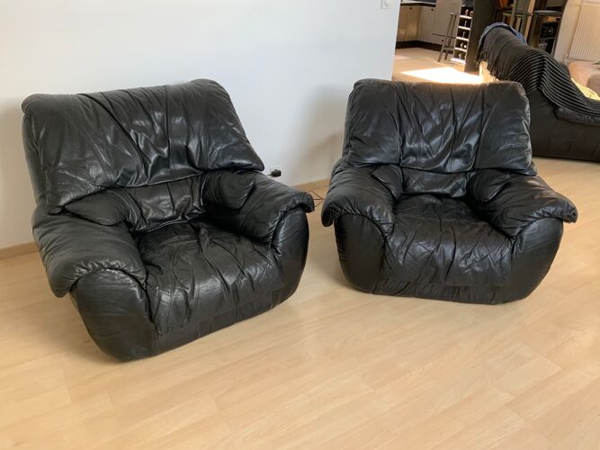 Canapé et fauteuils en cuir