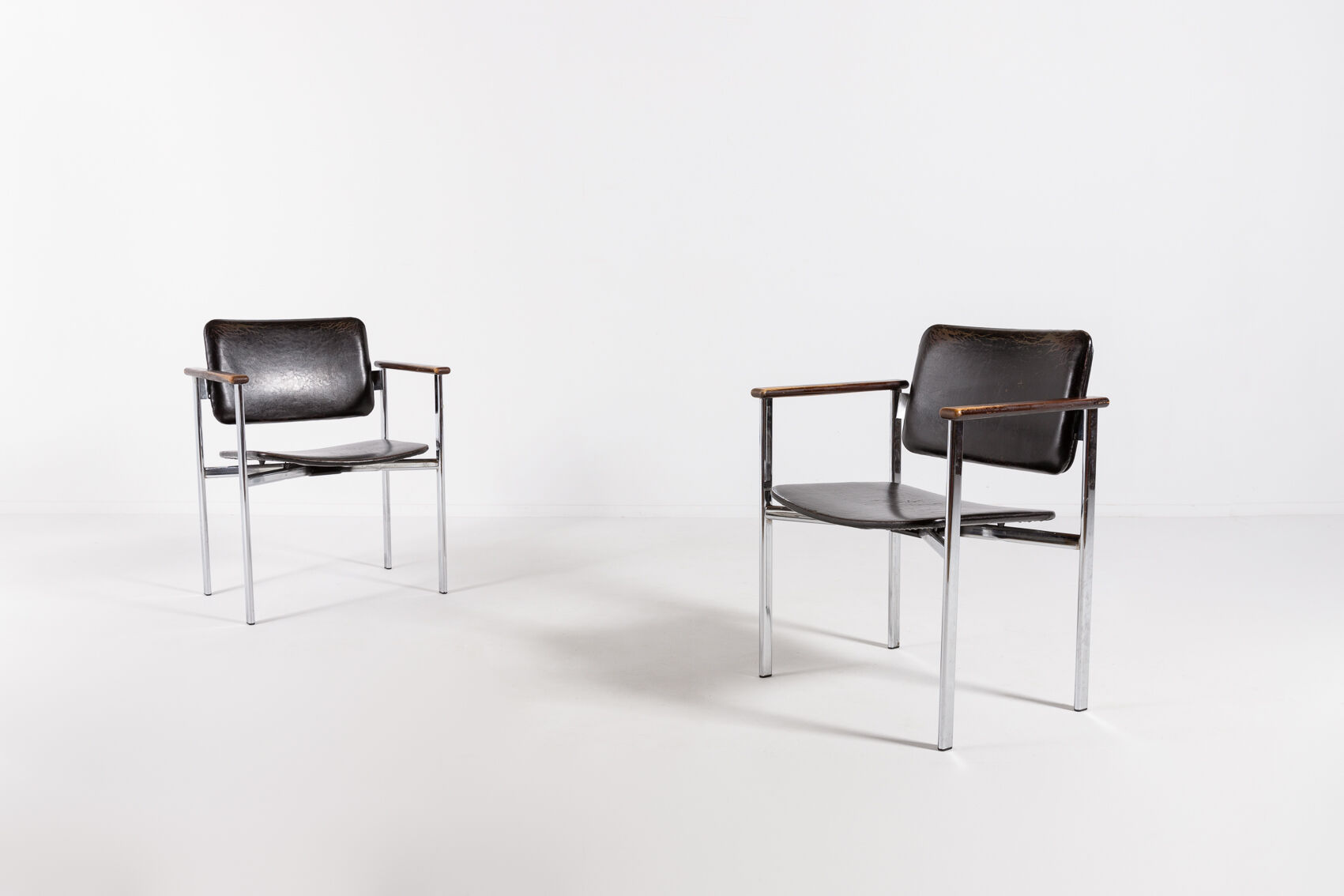 Set of 2 Scandinavian armchairs by Ilmari Tapiovaara for Asko