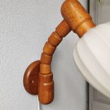 Apply with 1970 pleated glass blind