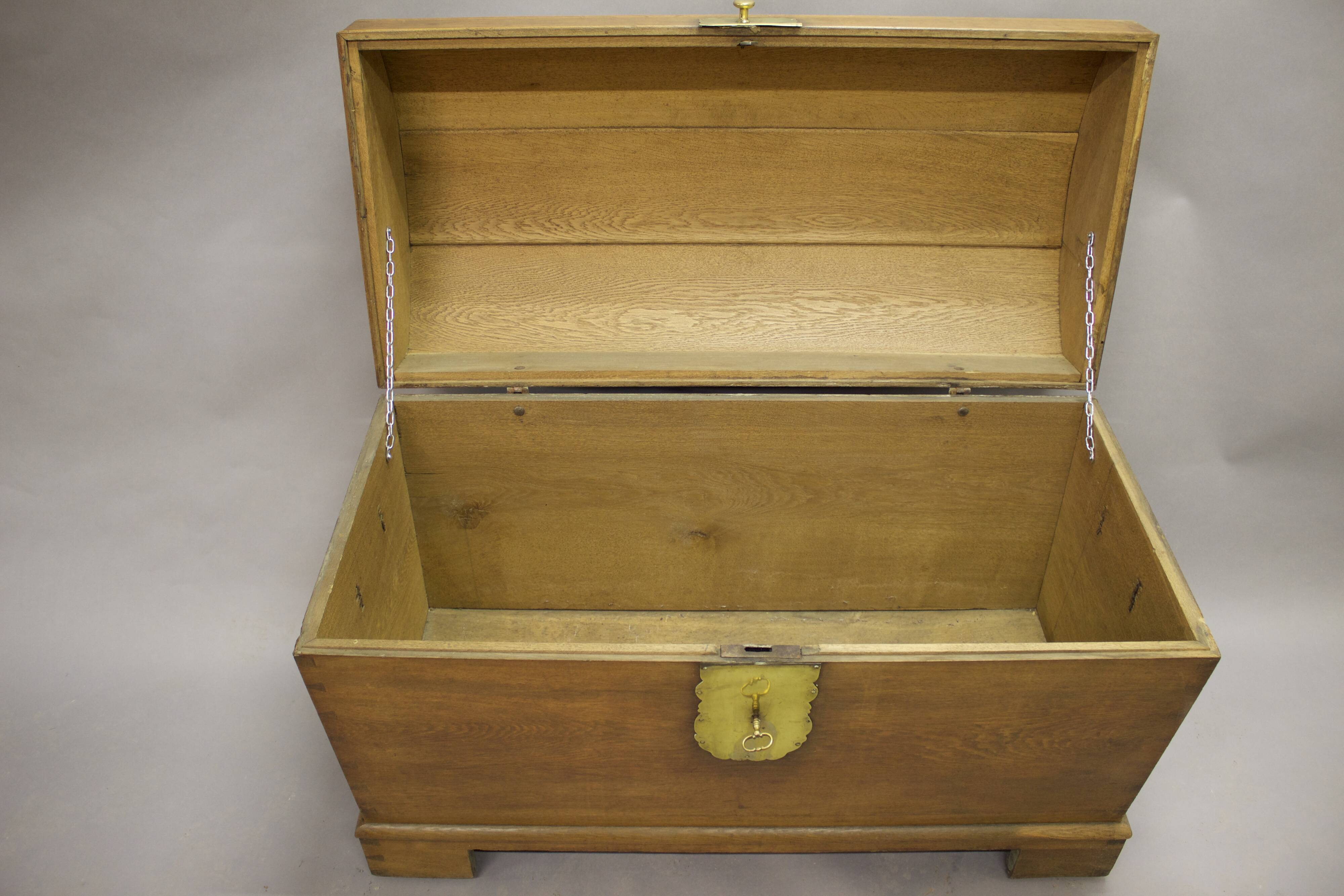 Treasure oak domed top chest