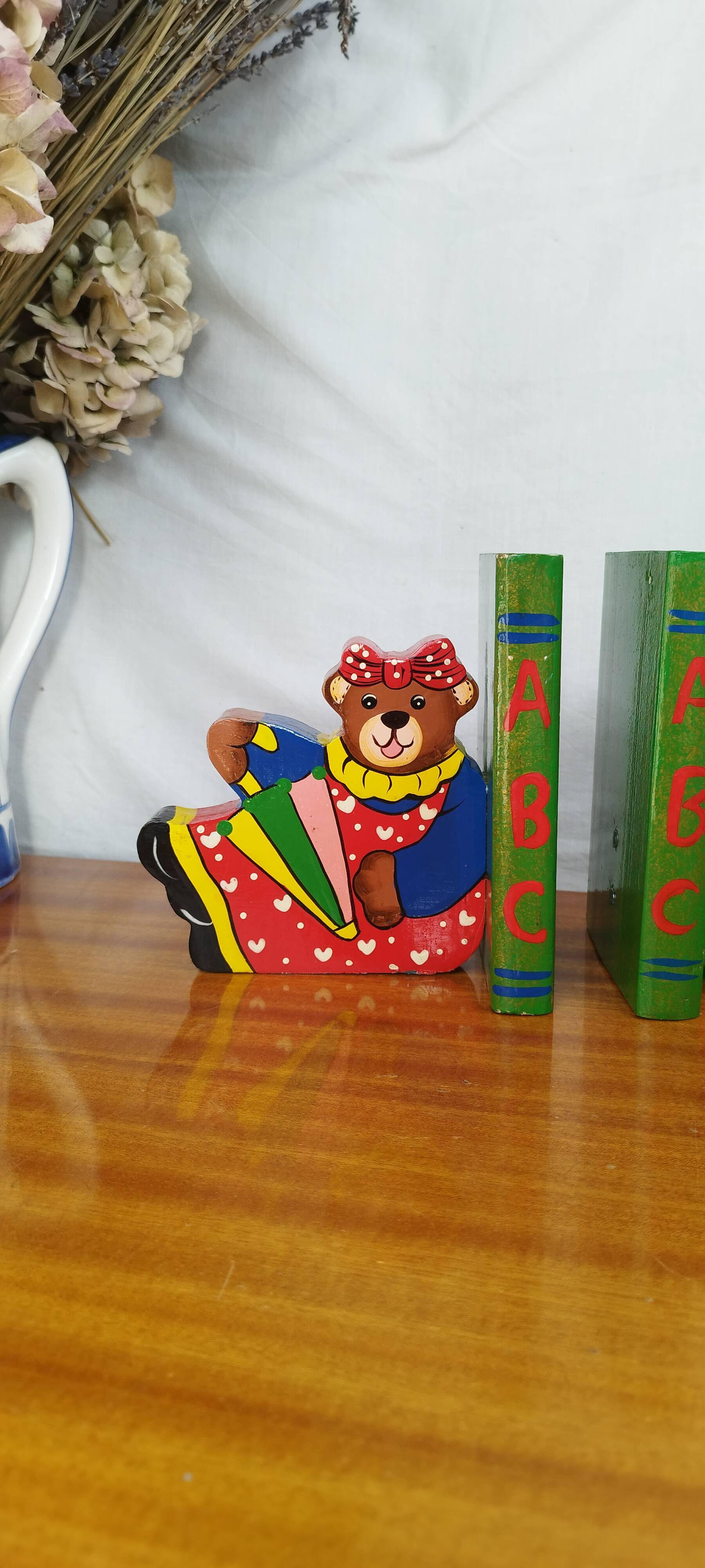 Vintage wooden bookends for kids, bear & books polychrome