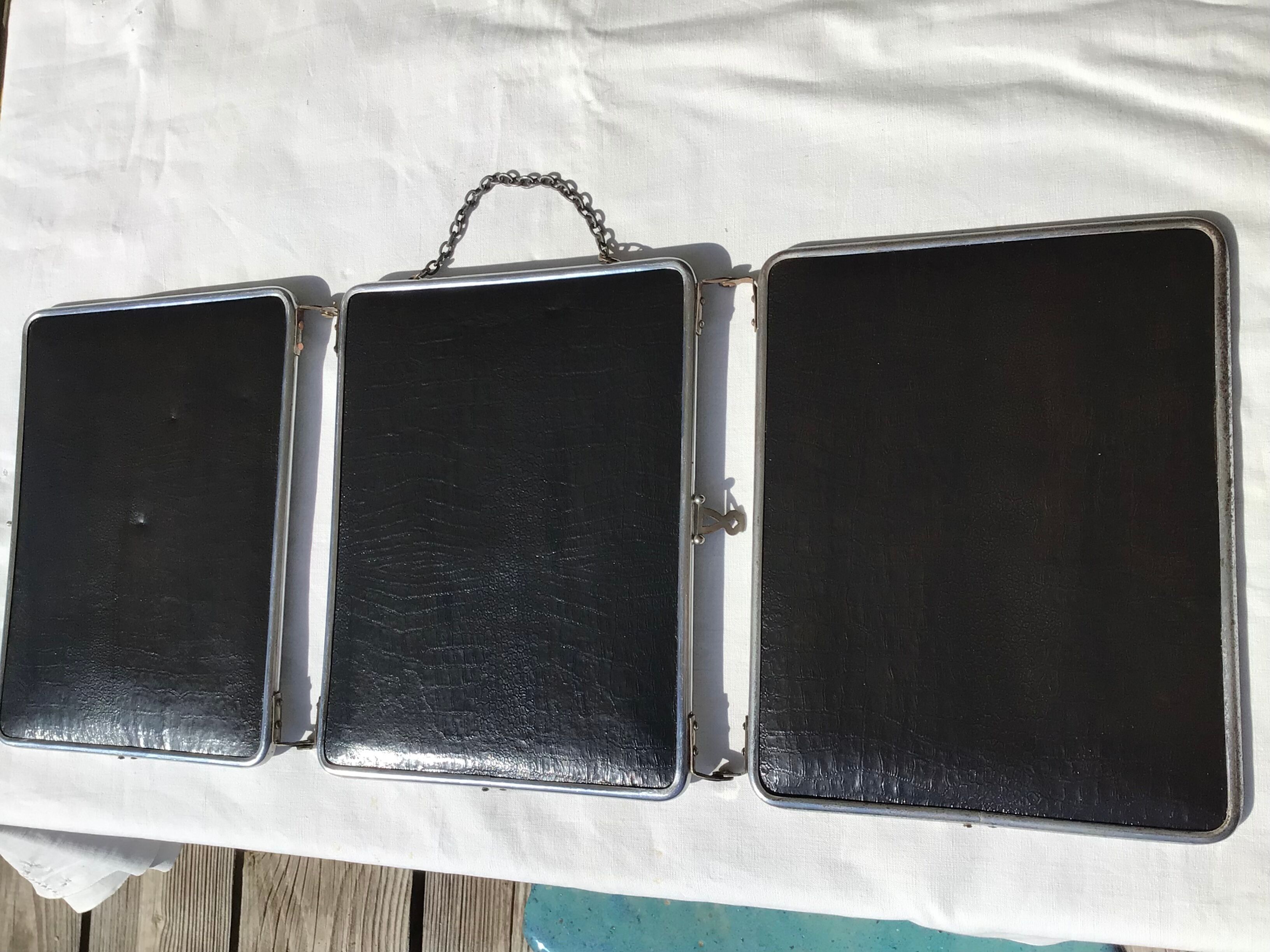 Triplet resaleable triple barber mirror back black varnish 69x27