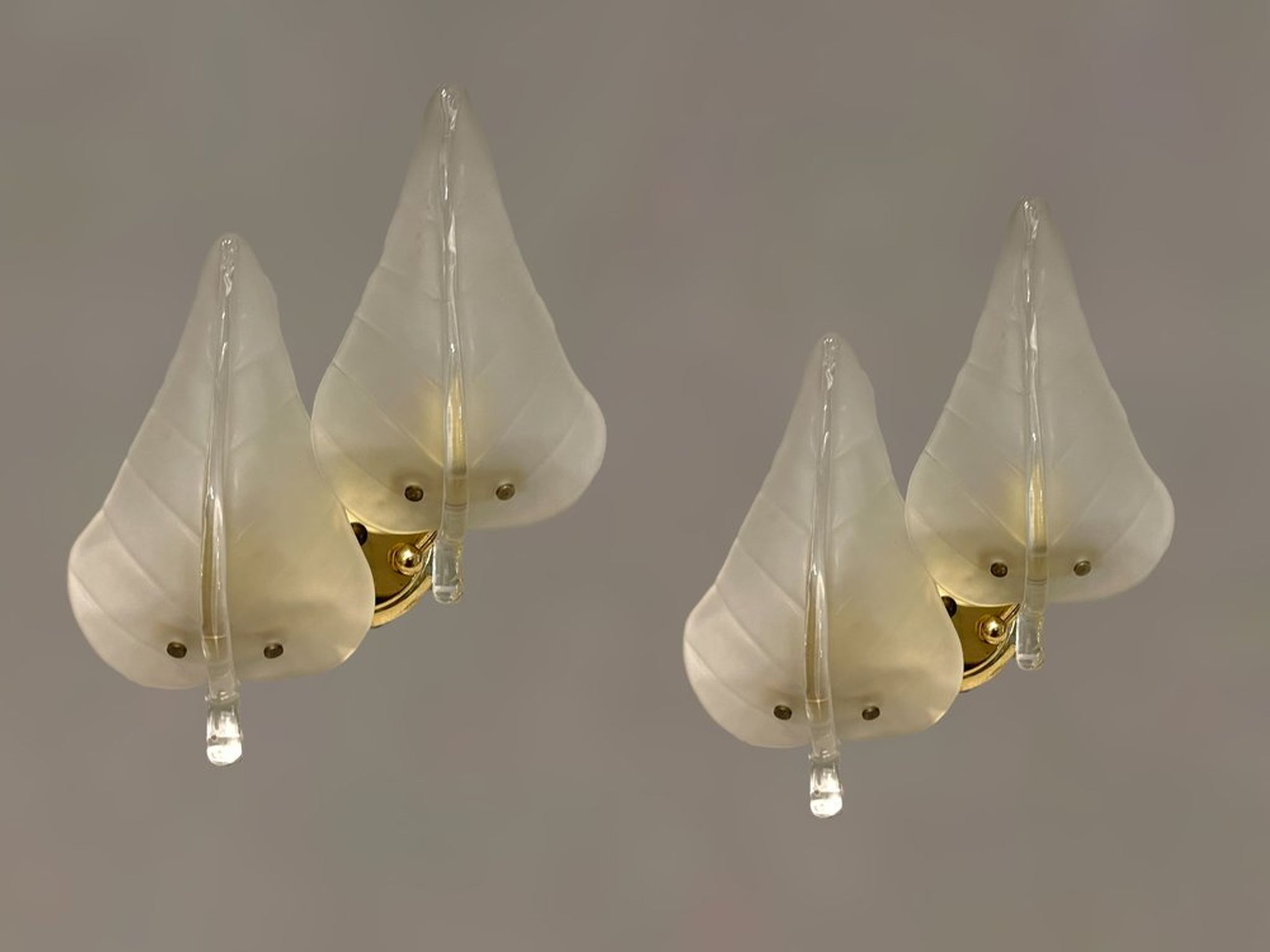 Midcentury Italian Murano Glass Leaf Sconces, Set of 2