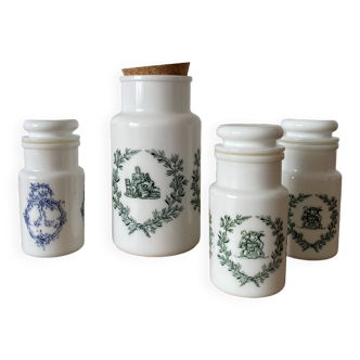 Lot of apothecary jars